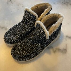 Hey Dude Ankle Boots Women’s 10